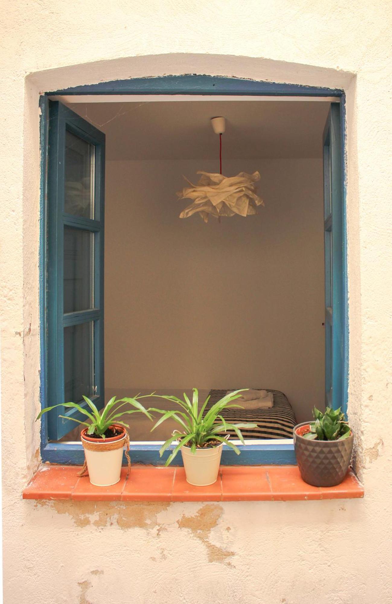 El 8 De Serranos - Bajo - Casa Con Garaje Leon Exterior photo